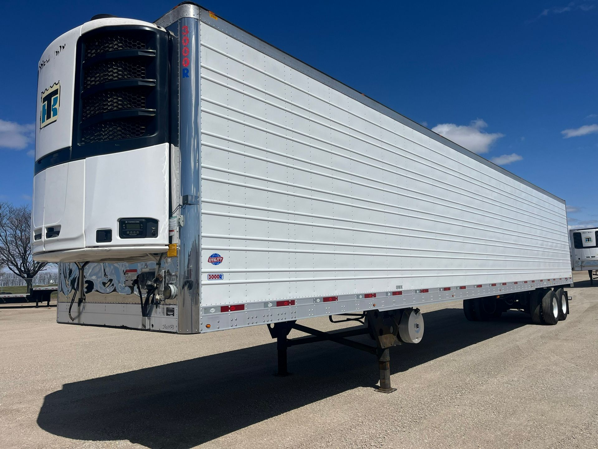 2021 Utility 3000R
