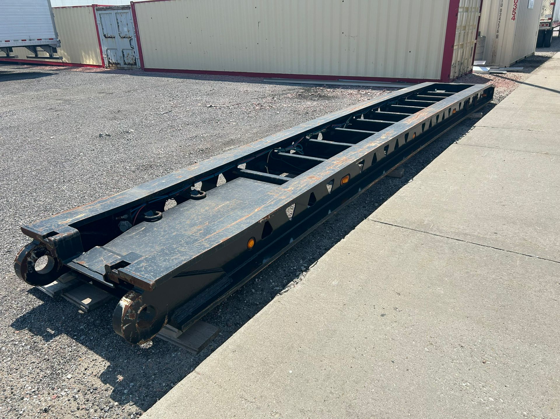 2013 Trail King - image 3