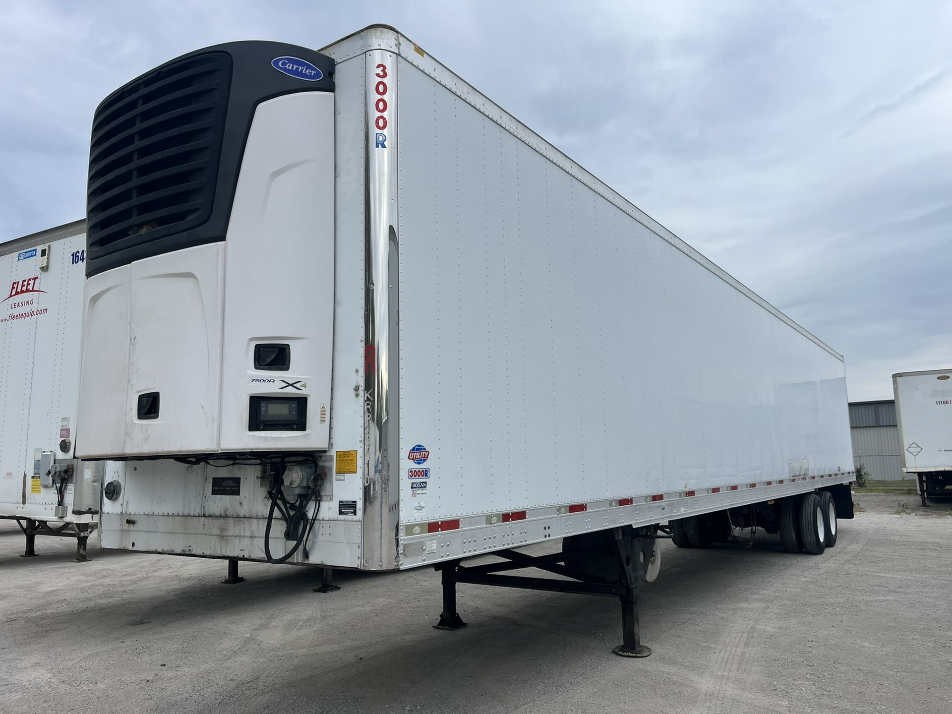 2008 Utility 3000R