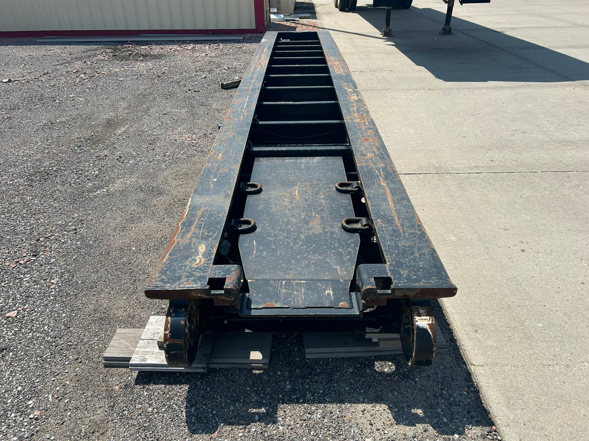 2013 Trail King - image 4