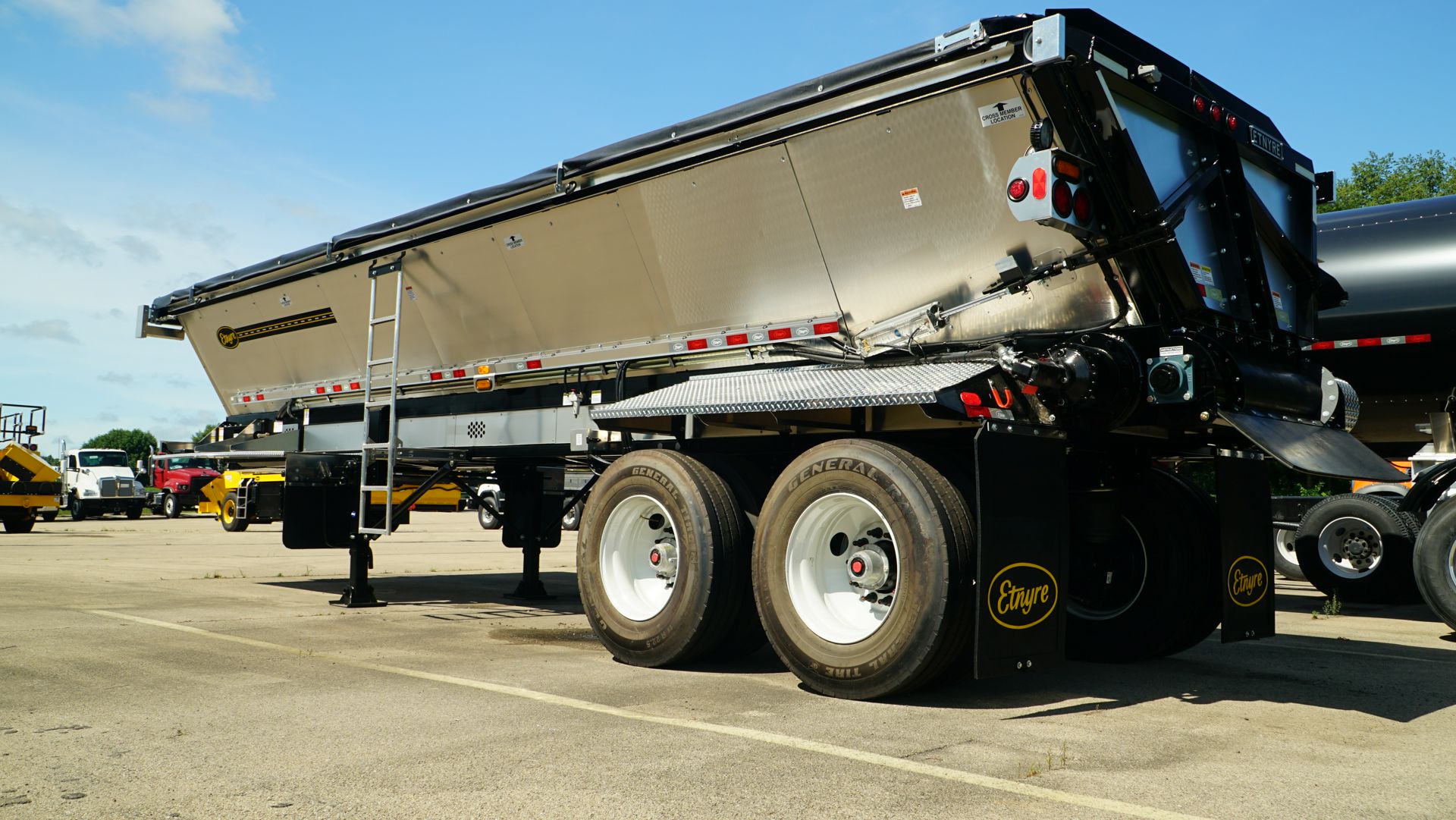 2027 Etnyre Asphalt