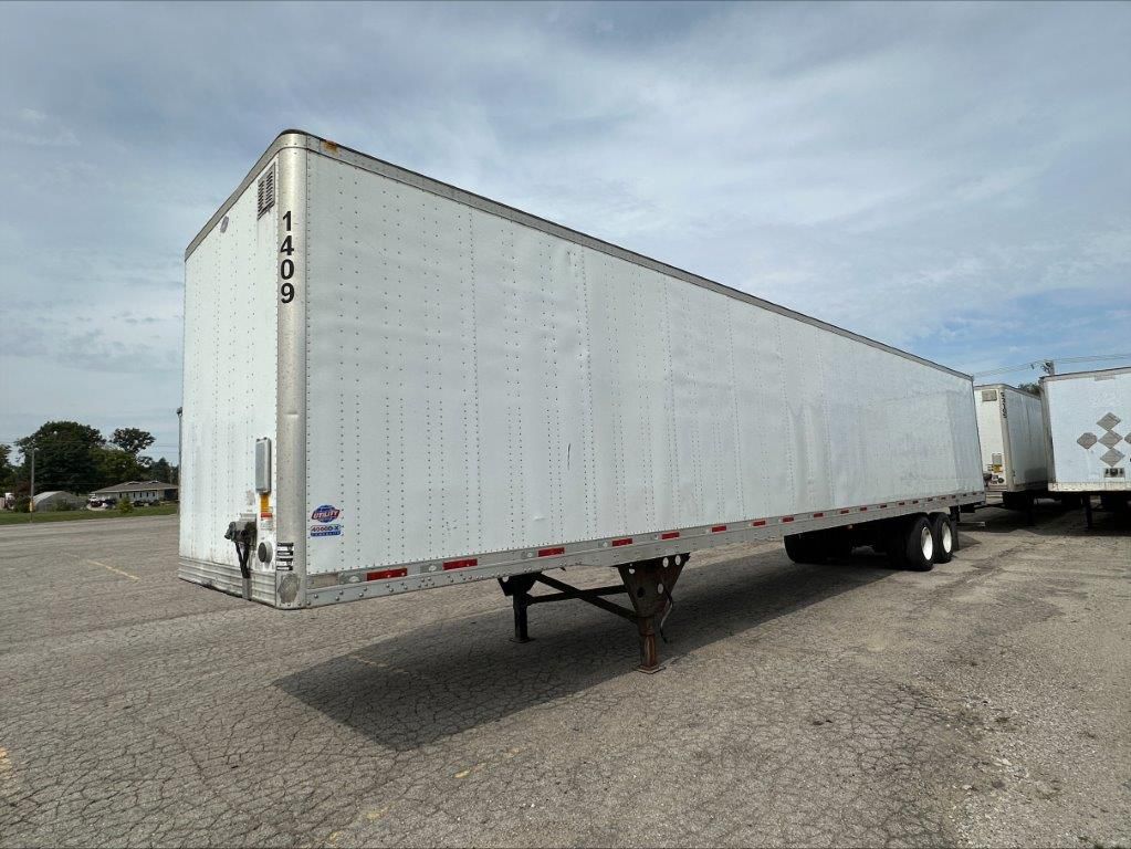 2017 Utility 4000DX