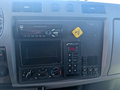 2019 Peterbilt 337