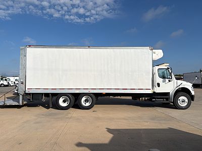 2018 Freightliner M2 106