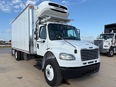 2018 Freightliner M2 106