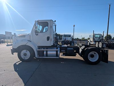2016  M2 112