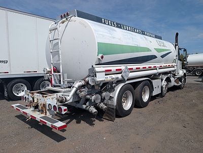 2016 Volvo VNL