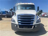 2020 Freightliner Cascadia 126