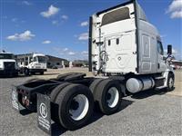 2017 Freightliner CASCADIA 125