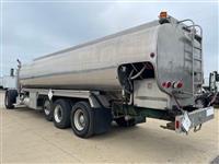 2000 Peterbilt 357