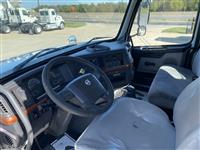 2006 Volvo VHD64B200