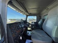 2001 Kenworth T300