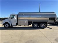 2001 Kenworth T300