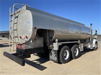 2001 Kenworth T300