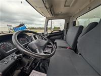 2017 Hino 