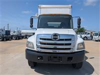 2017 Hino 
