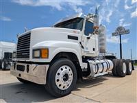 2013 Mack CHU613