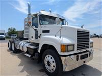 2013 Mack CHU613