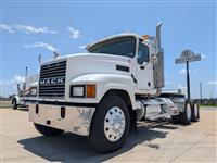 2006 Mack CHN613