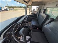 2015 Hino 268
