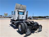 2001 Mack CH612