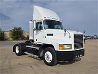 2001 Mack CH612