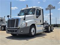 2015 Freightliner CASCADIA 125