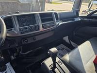 2015 Hino 268