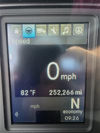  Freightliner Cascadia 116