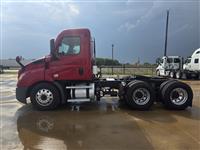  Freightliner Cascadia 116