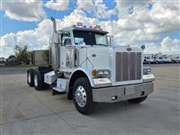 2003 Peterbilt 379