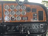 2003 Peterbilt 379