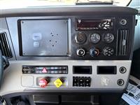 2020 Freightliner Cascadia 126