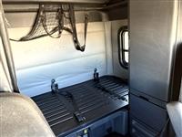 2020 Freightliner Cascadia 126