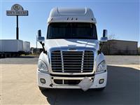 2015 Freightliner CASCADIA 113