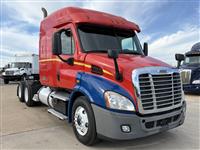 2017 Freightliner CASCADIA 113