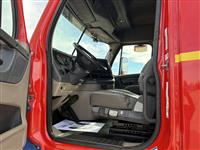 2017 Freightliner CASCADIA 113