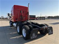 2017 Freightliner CASCADIA 113