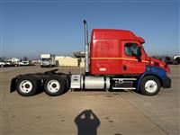 2017 Freightliner CASCADIA 113