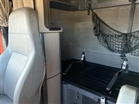 2017 Freightliner CASCADIA 113