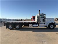 2016 Peterbilt 389