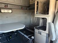 2015 Freightliner CASCADIA 113