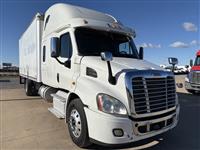 2015 Freightliner CASCADIA 113