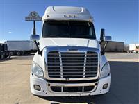 2015 Freightliner CASCADIA 113