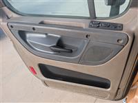 2016 Freightliner CASCADIA 113