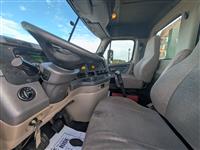 2016 Freightliner CASCADIA 113