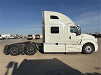 2022 International LT