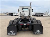 2017 Volvo VNL64T300