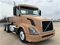2017 Volvo VNL64T300