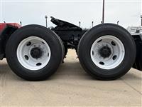 2017 Volvo VNL64T300